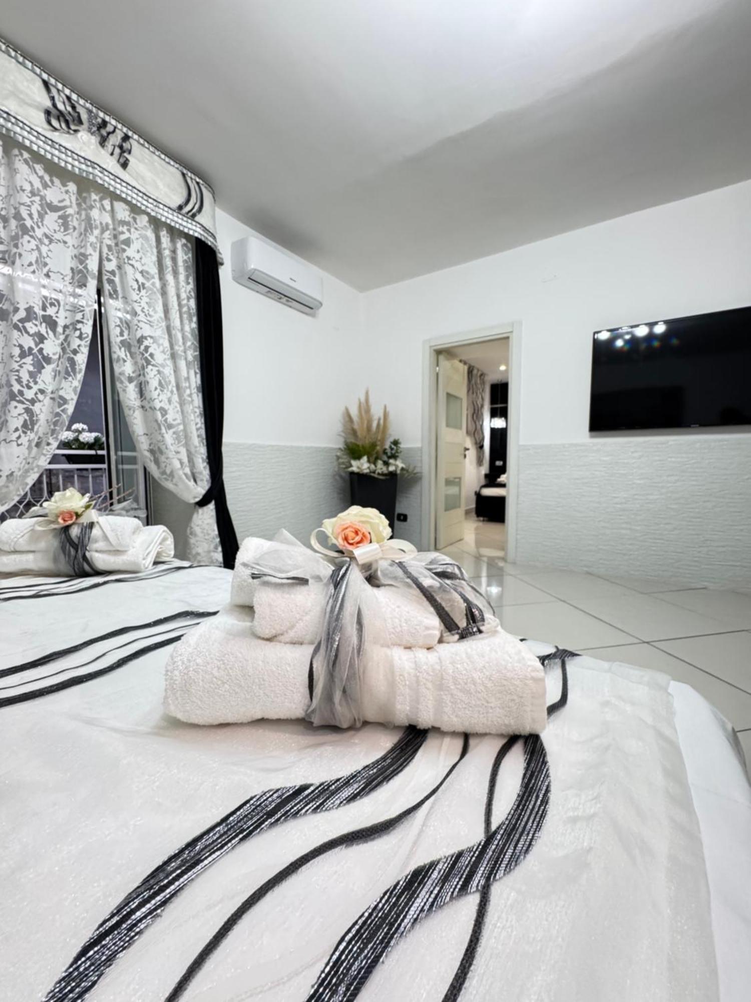 Dea Maison Parthenope เนเปิลส์ ภายนอก รูปภาพ